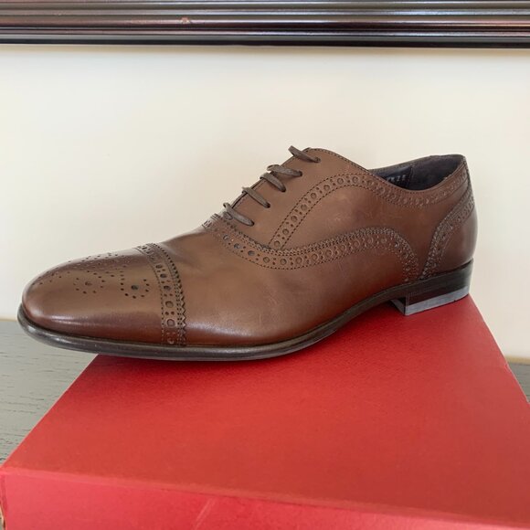 Salvatore Ferragamo Brogue Cap Toe Oxford (like new) main image 5